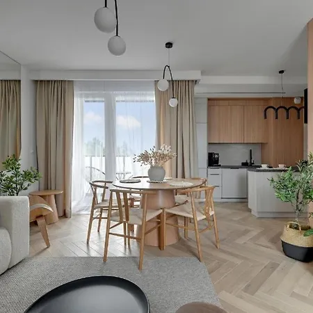 Daire Family & Business Sauna Baltic Horizon No 2 Premium - 3 Bedroom With Private Sauna, Jacuzzi, Rooftop Gym & Panoramic Terrace, Balcony, Underground Garage