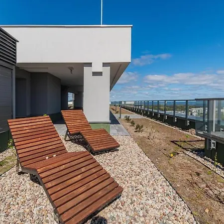 Daire Family & Business Sauna Baltic Horizon No 2 Premium - 3 Bedroom With Private Sauna, Jacuzzi, Rooftop Gym & Panoramic Terrace, Balcony, Underground Garage