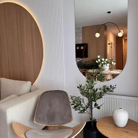 Daire Family & Business Sauna Baltic Horizon No 2 Premium - 3 Bedroom With Private Sauna, Jacuzzi, Rooftop Gym & Panoramic Terrace, Balcony, Underground Garage Gdansk