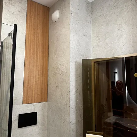 Daire Family & Business Sauna Baltic Horizon No 2 Premium - 3 Bedroom With Private Sauna, Jacuzzi, Rooftop Gym & Panoramic Terrace, Balcony, Underground Garage Gdansk
