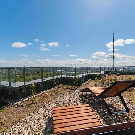 Apartmán Family & Business Sauna Baltic Horizon Premium - 3 Bedroom With Private Sauna, Jacuzzi, Rooftop Gym & Panoramic Terrace, Balcony, Underground Garage