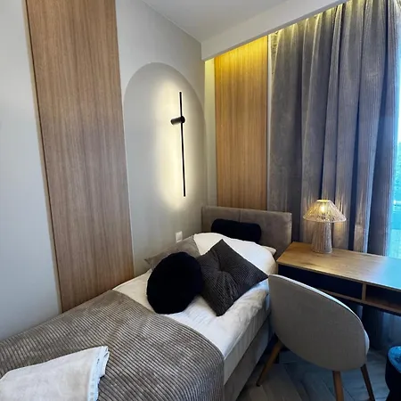 Family & Business Sauna Baltic Horizon Premium - 3 Bedroom With Private Sauna, Jacuzzi, Rooftop Gym & Panoramic Terrace, Balcony, Underground Garage Gdaňsk