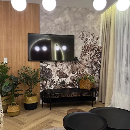Family & Business Sauna Baltic Horizon Premium - 3 Bedroom With Private Sauna, Jacuzzi, Rooftop Gym & Panoramic Terrace, Balcony, Underground Garage דירה גדנסק
