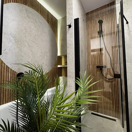 Family & Business Sauna Baltic Horizon Premium - 3 Bedroom With Private Sauna, Jacuzzi, Rooftop Gym & Panoramic Terrace, Balcony, Underground Garage Gdaňsk