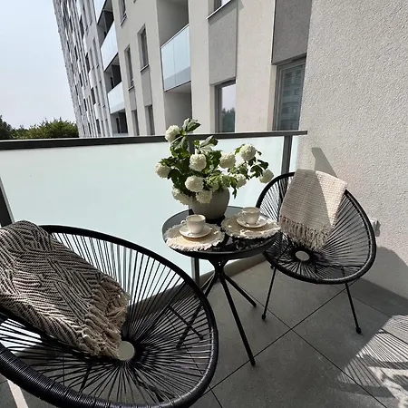 Family & Business Sauna Baltic Horizon Premium - 3 Bedroom With Private Sauna, Jacuzzi, Rooftop Gym & Panoramic Terrace, Balcony, Underground Garage Gdaňsk
