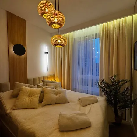 Διαμέρισμα Family & Business Sauna Baltic Horizon No 2 Premium - 3 Bedroom With Private Sauna, Jacuzzi, Rooftop Gym & Panoramic Terrace, Balcony, Underground Garage