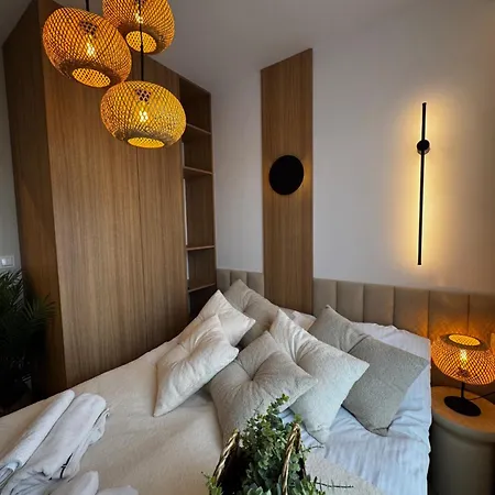 Family & Business Sauna Baltic Horizon Premium - 3 Bedroom With Private Sauna, Jacuzzi, Rooftop Gym & Panoramic Terrace, Balcony, Underground Garage Apartmán *