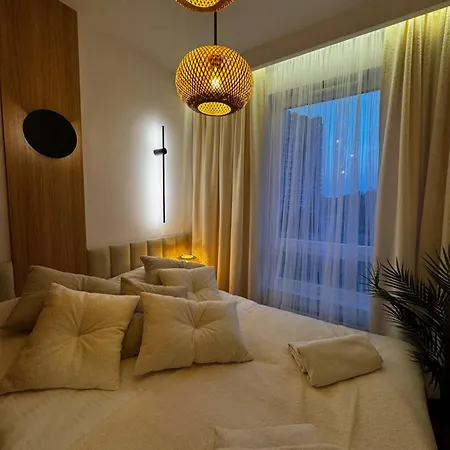 Apartmán Family & Business Sauna Baltic Horizon Premium - 3 Bedroom With Private Sauna, Jacuzzi, Rooftop Gym & Panoramic Terrace, Balcony, Underground Garage