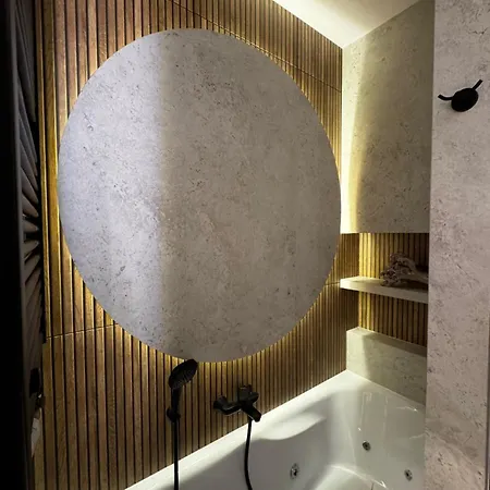 Family & Business Sauna Baltic Horizon Premium - 3 Bedroom With Private Sauna, Jacuzzi, Rooftop Gym & Panoramic Terrace, Balcony, Underground Garage *