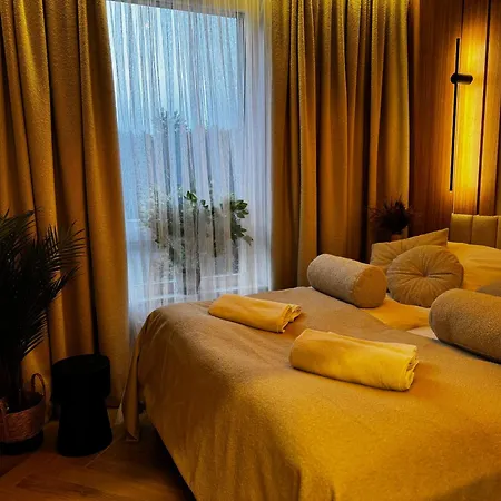Family & Business Sauna Baltic Horizon Premium - 3 Bedroom With Private Sauna, Jacuzzi, Rooftop Gym & Panoramic Terrace, Balcony, Underground Garage Apartmán