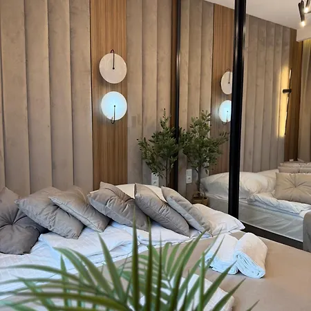 Apartmán Family & Business Sauna Baltic Horizon Premium - 3 Bedroom With Private Sauna, Jacuzzi, Rooftop Gym & Panoramic Terrace, Balcony, Underground Garage *