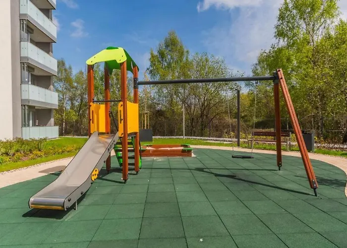 Family & Business Sauna Baltic Horizon No 2 Premium - 3 Bedroom With Private Sauna, Jacuzzi, Rooftop Gym & Panoramic Terrace, Balcony, Underground Garage Apartment Gdansk