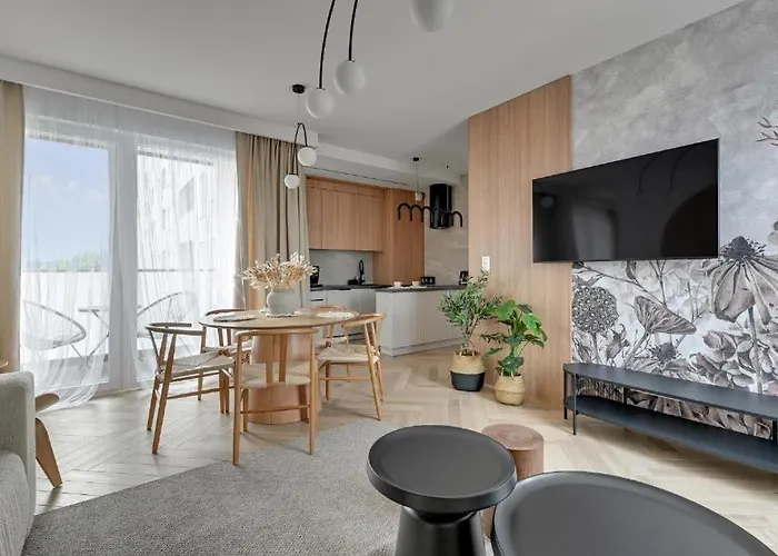 アパート Family & Business Sauna Baltic Horizon No 2 Premium - 3 Bedroom With Private Sauna, Jacuzzi, Rooftop Gym & Panoramic Terrace, Balcony, Underground Garage グダニスク