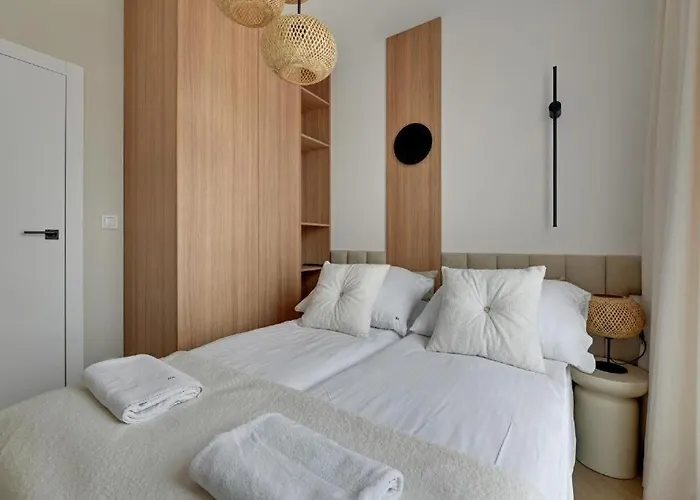 Family & Business Sauna Baltic Horizon No 2 Premium - 3 Bedroom With Private Sauna, Jacuzzi, Rooftop Gym & Panoramic Terrace, Balcony, Underground Garage *