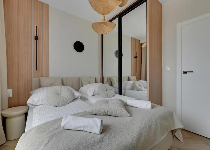 Family & Business Sauna Baltic Horizon No 2 Premium - 3 Bedroom With Private Sauna, Jacuzzi, Rooftop Gym & Panoramic Terrace, Balcony, Underground Garage グダニスク