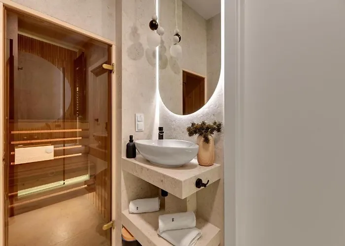 Family & Business Sauna Baltic Horizon No 2 Premium - 3 Bedroom With Private Sauna, Jacuzzi, Rooftop Gym & Panoramic Terrace, Balcony, Underground Garage アパート