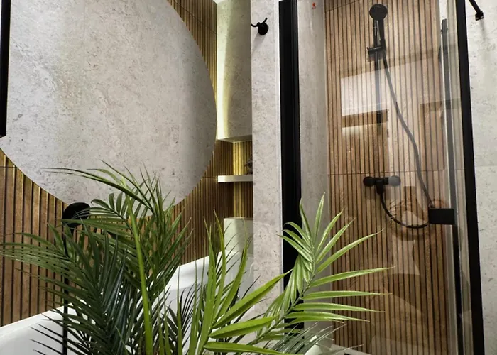 Family & Business Sauna Baltic Horizon No 2 Premium - 3 Bedroom With Private Sauna, Jacuzzi, Rooftop Gym & Panoramic Terrace, Balcony, Underground Garage Gdansk