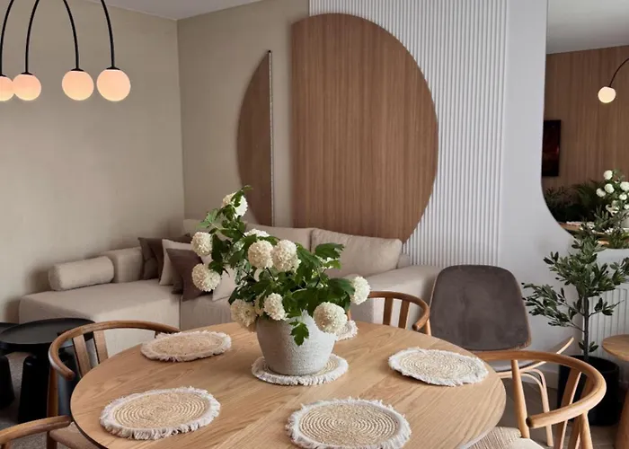 アパート Family & Business Sauna Baltic Horizon No 2 Premium - 3 Bedroom With Private Sauna, Jacuzzi, Rooftop Gym & Panoramic Terrace, Balcony, Underground Garage グダニスク