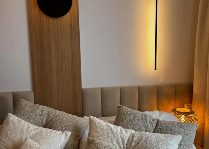 Family & Business Sauna Baltic Horizon No 2 Premium - 3 Bedroom With Private Sauna, Jacuzzi, Rooftop Gym & Panoramic Terrace, Balcony, Underground Garage Apartment Gdansk